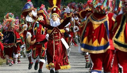 Тибетський буддизм (Ламаїзм) – історія та віровчення
