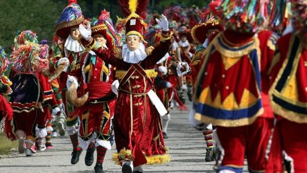 Тибетський буддизм (Ламаїзм) – історія та віровчення