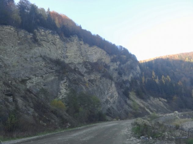 ПАЛОМНИЦЬКІ ШЛЯХИ У ЄВРОПІ Й У СВІТІ ТА КАРПАТСЬКІЙ ШЛЯХ ЧОРНОГОРОЮ.